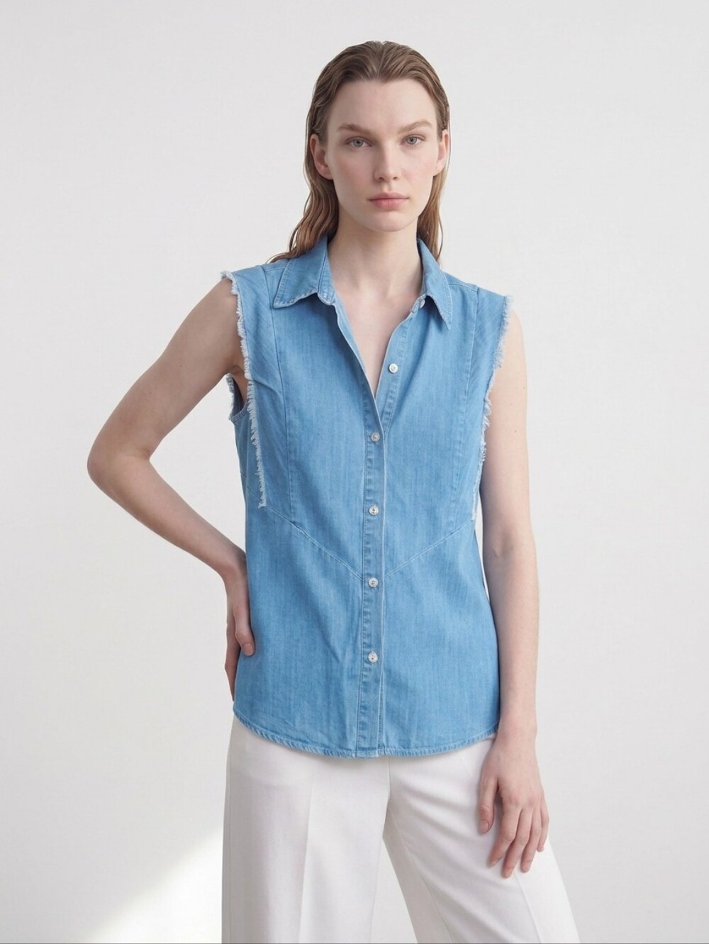 7 For All Mankind Denim Sleeveless Shirt Size XS NWT